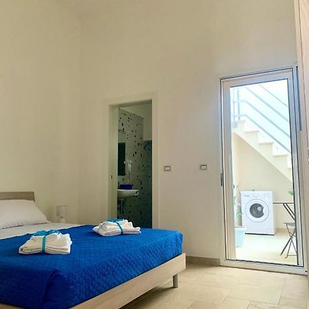 Le Margherite Holiday Home - Campomarino Di Maruggio, Zona Acquadolce Cirenaica Ngoại thất bức ảnh