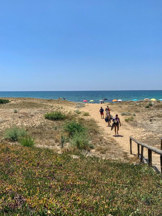 Le Margherite Holiday Home - Campomarino Di Maruggio, Zona Acquadolce Cirenaica Ngoại thất bức ảnh